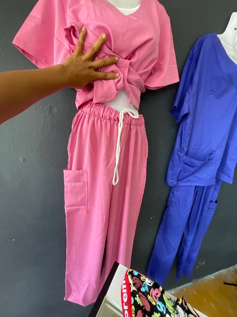Uniforme médico para enfermera